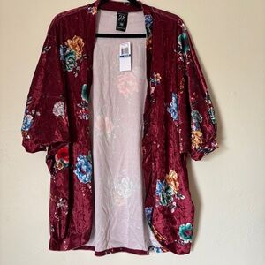 Project 28 Women’s Crushed Velvet Red Kimono Sweater, Size M